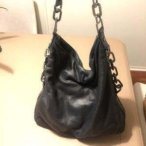 GORGEOUS TORY BURCH BLACK LEATHER CHAIN HOBO